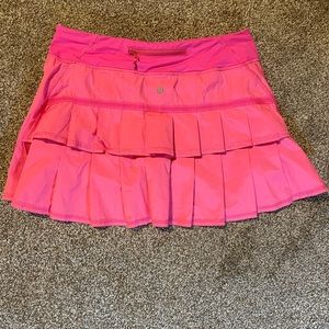 Lululemon size 6 pink athletic skirt